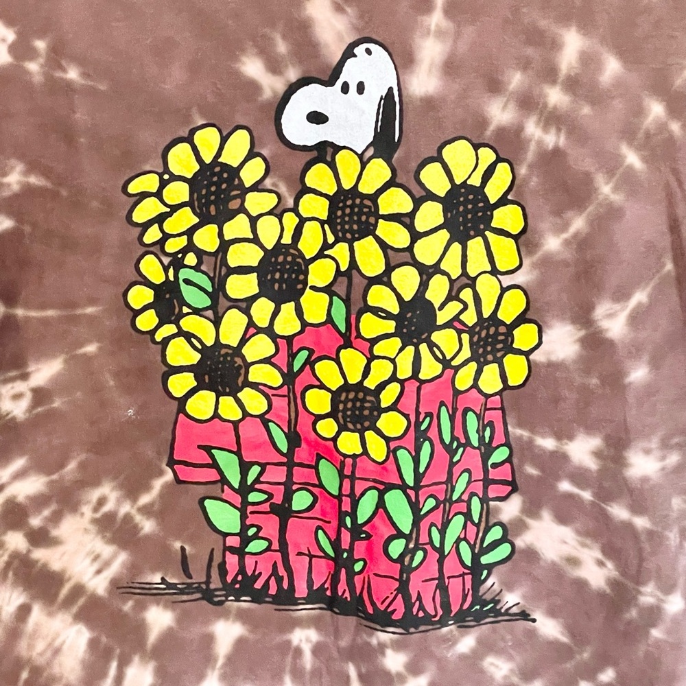 Peanuts Snoopy In Sunflowers Graphic Brown Tie Dyed T Shirt Adult size XL - Picture 3 of 6